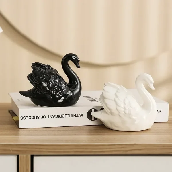 Lovers Swan Ceramic Trinket Creative Black and White Living Room Soft Decoration Home Accessories